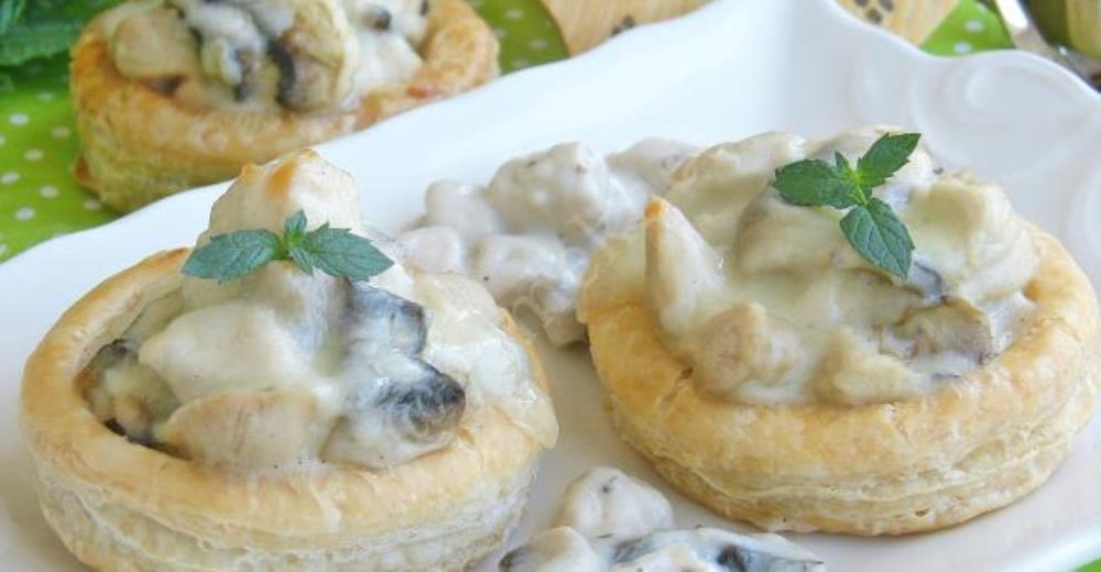 Chicken Volovants Filled With Béchamel Sauce Recipe