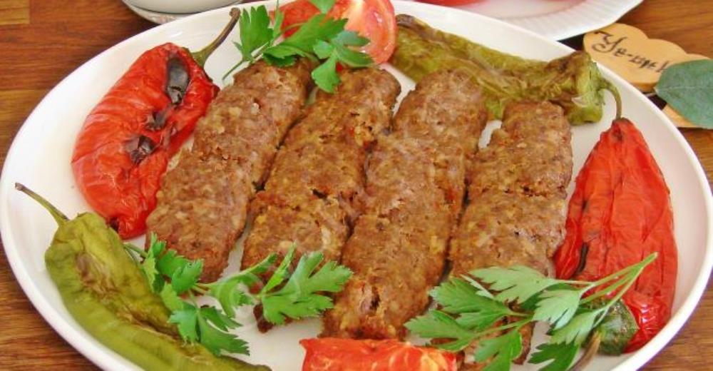 Kıymadan Adana Kebap