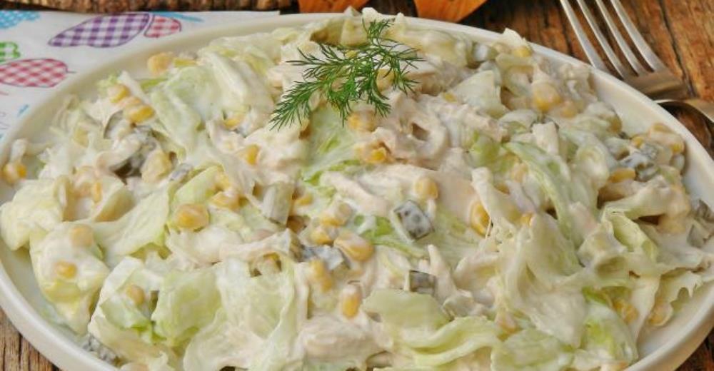 Tavuklu Göbek Marul Salatası