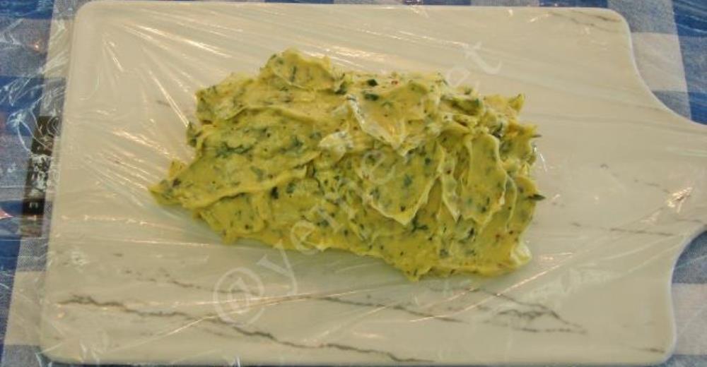 Alman Usulü Otlu Tereyağı