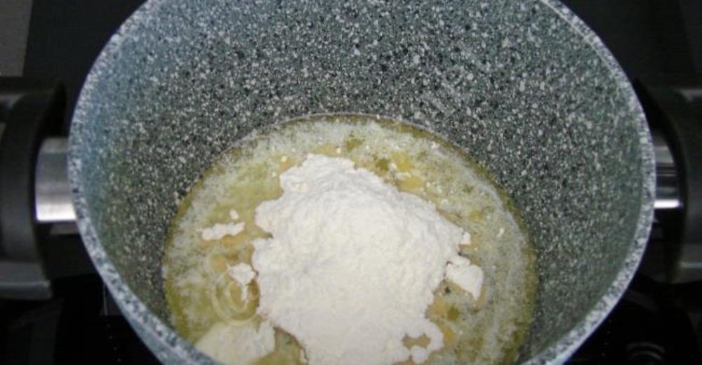 Fırında Beşamel Soslu Tavuk