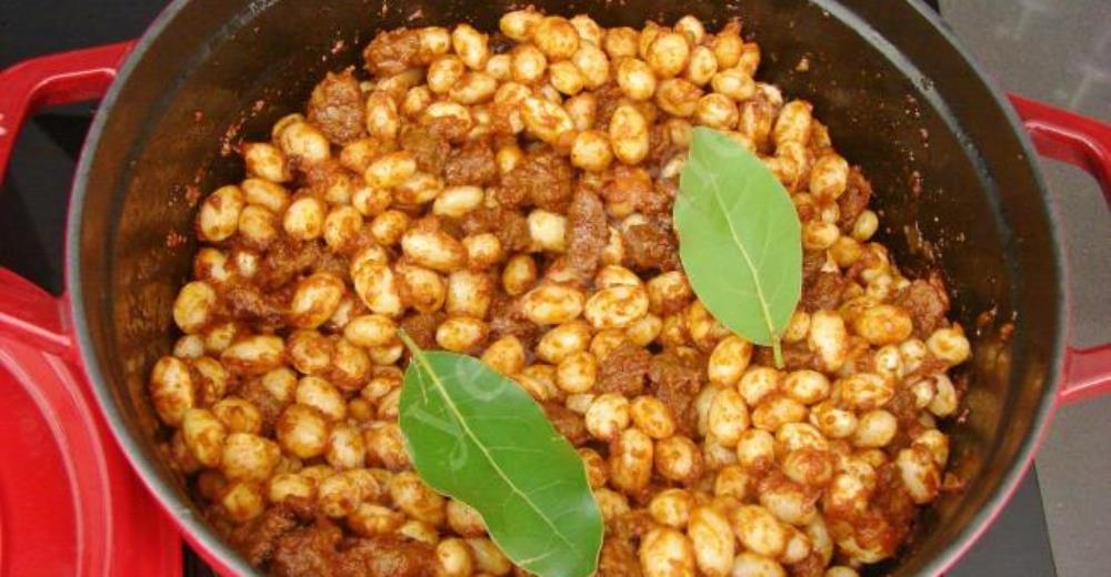 Lokanta Usulü Kuru Fasulye