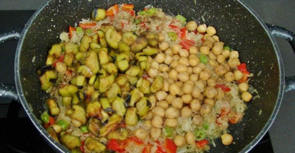 Patlıcanlı Nohutlu Pilav