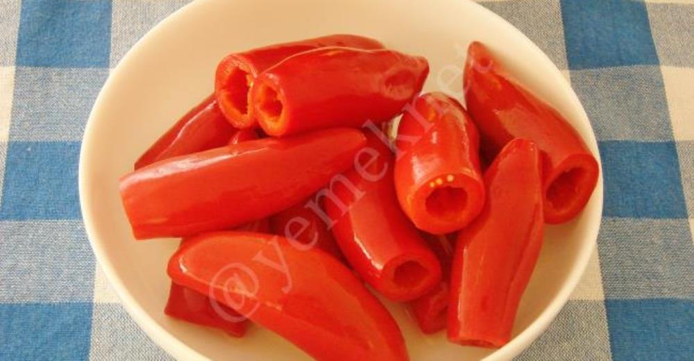 Peynirli Biber Turşusu