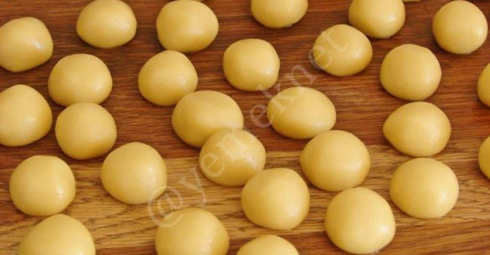 Sirkeli Susamlı Kurabiye