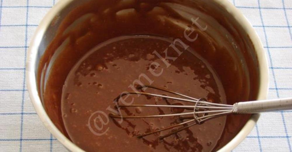 Üç Malzemeli Sufle