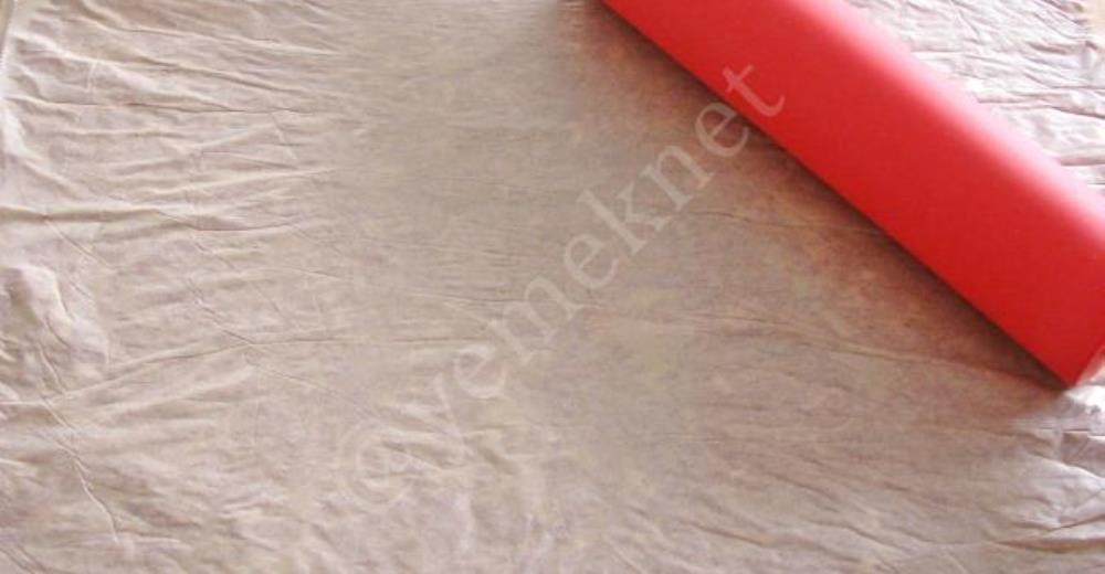 Yağlı Kağıtla Kıymadan Yaprak Döner