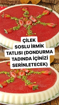 Çilek Soslu İrmik Tatlısı
